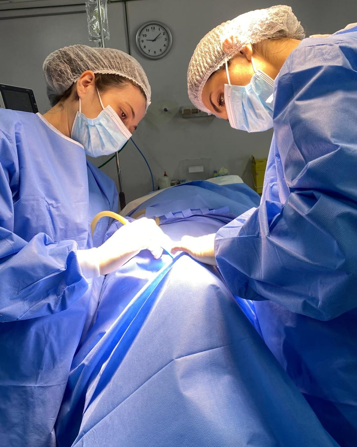 Centro cirúrgico para atendimento odontológico hospitalar sob anestesia geral em Curitiba