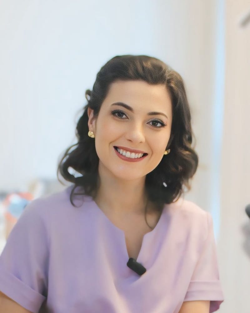 Dra. Jéssica Moraes — Pacientes com necessidades especiais · TEA · Sedação · Clínica geral